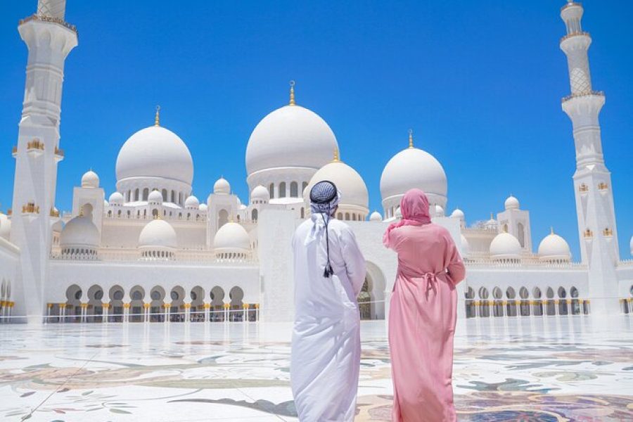 6 Nights / 7 Days Dubai Honeymoon Package